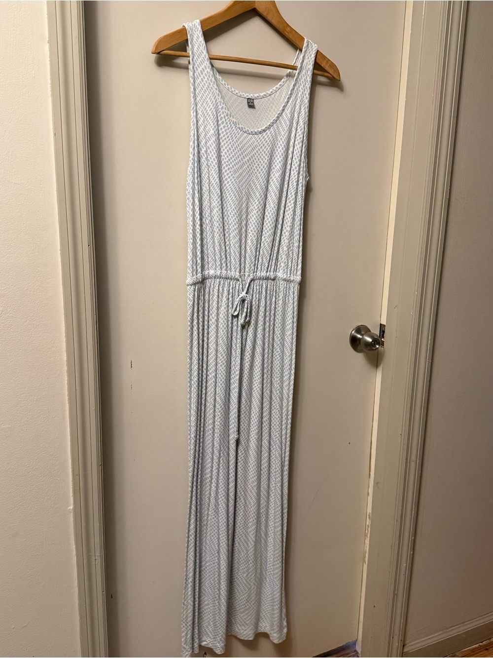 Uniqlo Pale Blue and White geometric print Knit maxi sundress